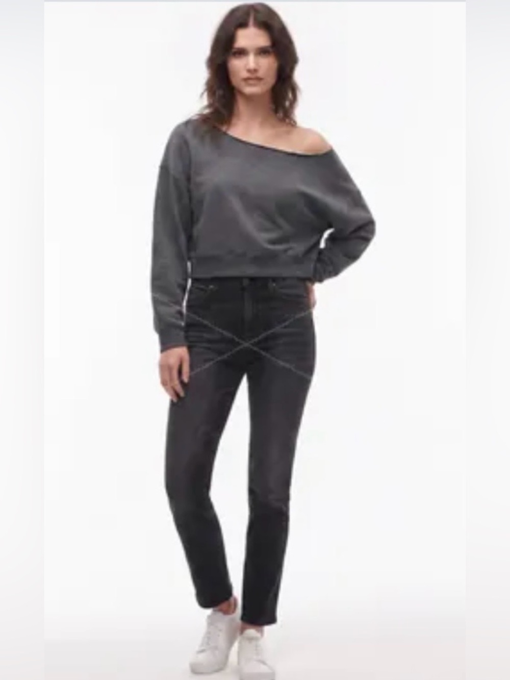 MONO B CROPPED SWEATSHIRT